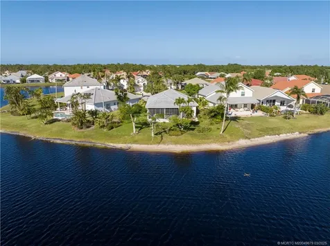 7120 SE Walden Pond Court Stuart FL 34997