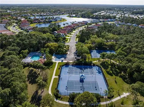 7120 SE Walden Pond Court Stuart FL 34997