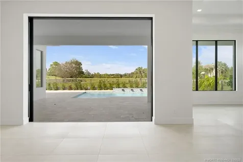 170 SE Rio Angelica Port St Lucie FL 34984