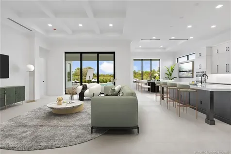 170 SE Rio Angelica Port St Lucie FL 34984