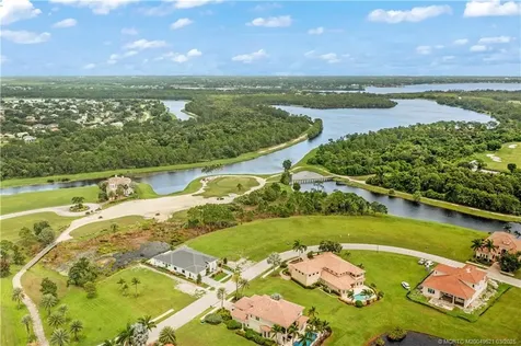 170 SE Rio Angelica Port St Lucie FL 34984