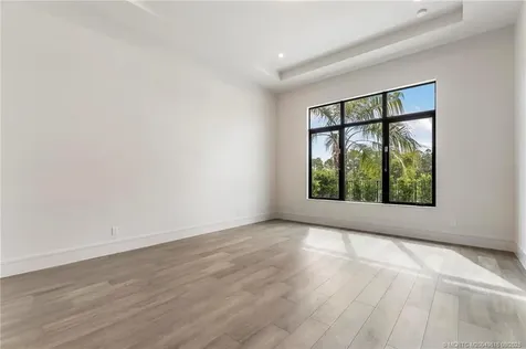 207 SE Bella Strano Port St Lucie FL 34984