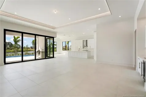 207 SE Bella Strano Port St Lucie FL 34984