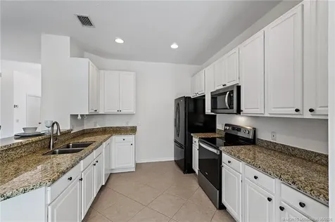 2350 NW Tulip Way Jensen Beach FL 34957