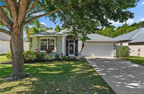 2350 NW Tulip Way Jensen Beach FL 34957