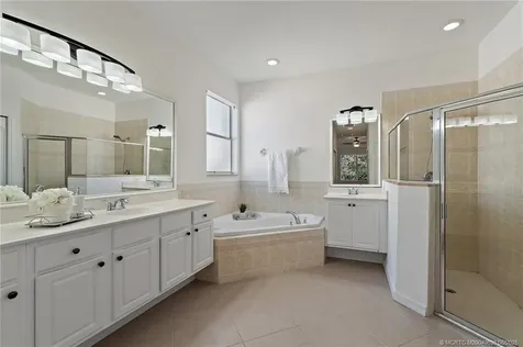2350 NW Tulip Way Jensen Beach FL 34957