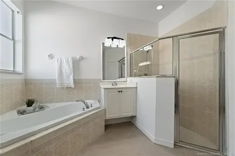 2350 NW Tulip Way Jensen Beach FL 34957