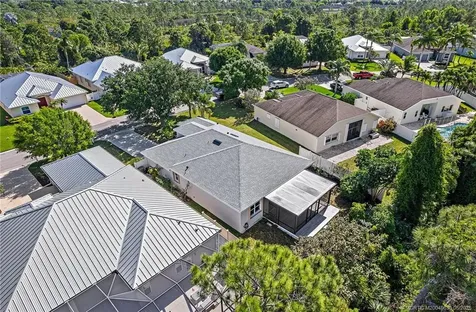 2350 NW Tulip Way Jensen Beach FL 34957