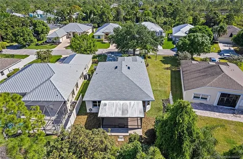 2350 NW Tulip Way Jensen Beach FL 34957