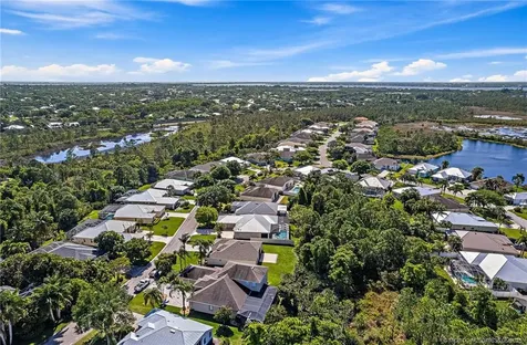 2350 NW Tulip Way Jensen Beach FL 34957