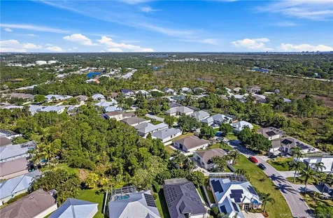 2350 NW Tulip Way Jensen Beach FL 34957