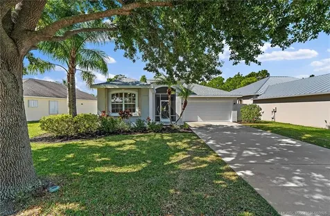 2350 NW Tulip Way Jensen Beach FL 34957