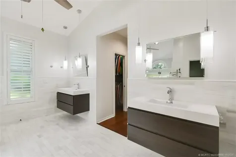 8836 SE Marina Bay Drive Hobe Sound FL 33455