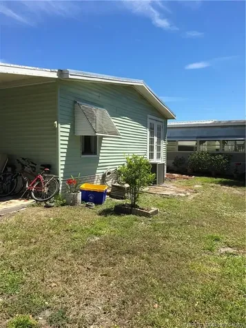 16300 Indianwood Circle SW Indiantown FL 34956