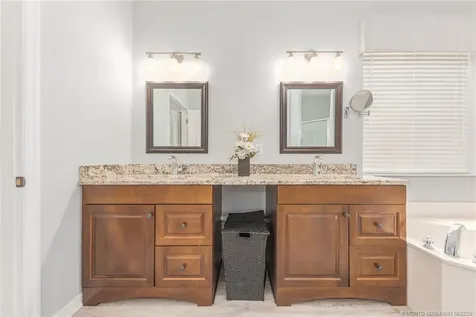10480 SW Southgate Court Port St Lucie FL 34987