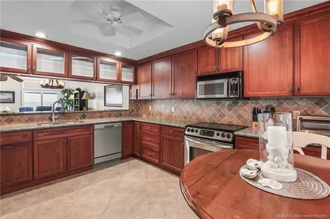 184 NE Edgewater Drive Stuart FL 34996