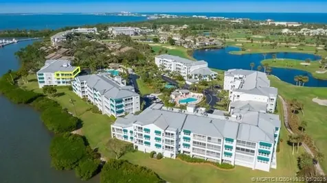 184 NE Edgewater Drive Stuart FL 34996