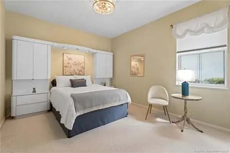 2024 SE Kilmallie Court Port St Lucie FL 34952