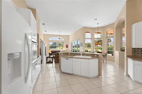 2024 SE Kilmallie Court Port St Lucie FL 34952