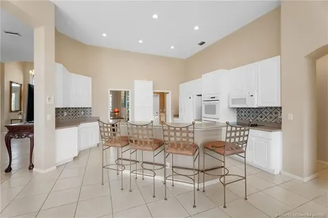 2024 SE Kilmallie Court Port St Lucie FL 34952