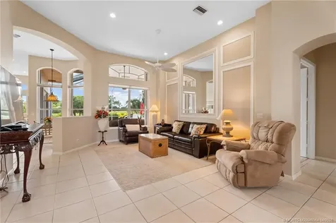 2024 SE Kilmallie Court Port St Lucie FL 34952