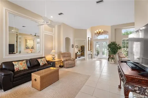 2024 SE Kilmallie Court Port St Lucie FL 34952