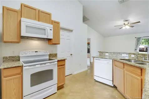 2949 SE Buccaneer Circle Port St Lucie FL 34952