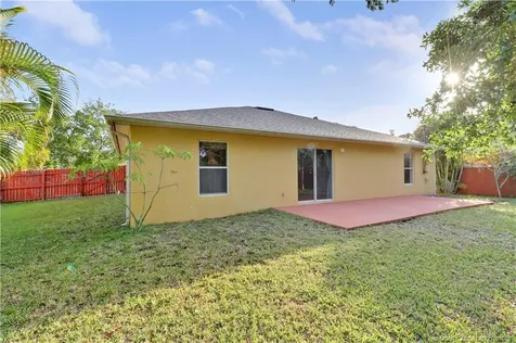 2949 SE Buccaneer Circle Port St Lucie FL 34952