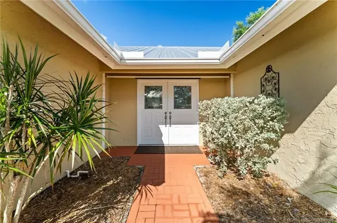 2210 NW 20th Avenue Stuart FL 34994