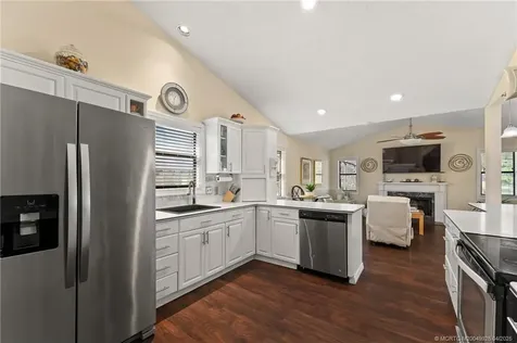 2210 NW 20th Avenue Stuart FL 34994