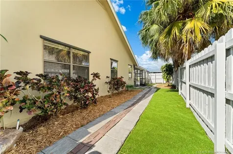 2210 NW 20th Avenue Stuart FL 34994
