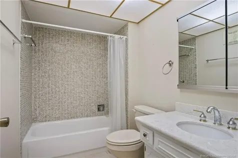 1800 SE Saint Lucie Boulevard Stuart FL 34996