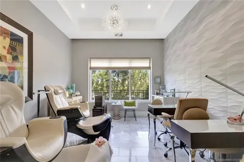 3800 N Ocean Drive Riviera Beach FL 33404