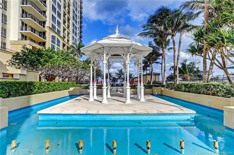 3800 N Ocean Drive Riviera Beach FL 33404