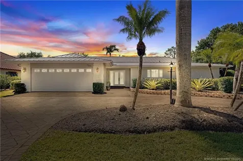 3501 SE Fairway W Stuart FL 34997