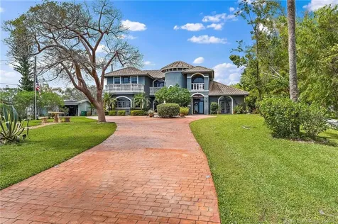 10305 S Indian River Drive Fort Pierce FL 34982