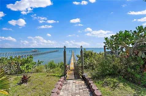 10305 S Indian River Drive Fort Pierce FL 34982