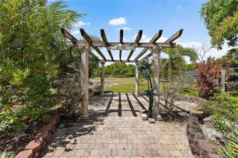 10305 S Indian River Drive Fort Pierce FL 34982