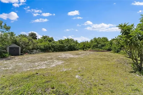 10305 S Indian River Drive Fort Pierce FL 34982
