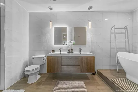 8050 Aberdeen Drive Boynton Beach FL 33472