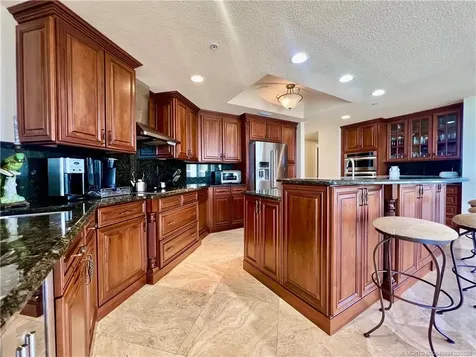 4310 N Highway A1a Hutchinson Island FL 34949