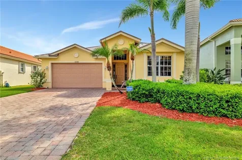 5195 SE Graham Drive Stuart FL 34997