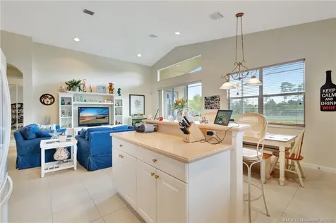 5195 SE Graham Drive Stuart FL 34997