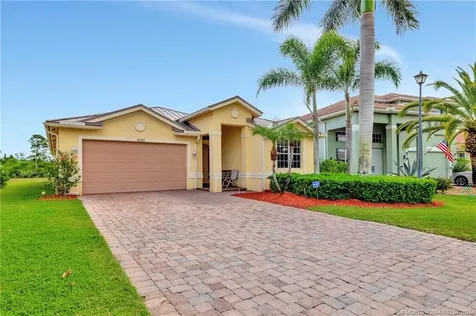 5195 SE Graham Drive Stuart FL 34997