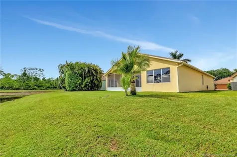 5195 SE Graham Drive Stuart FL 34997