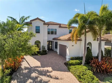 255 SE Calmo Circle Port St Lucie FL 34984