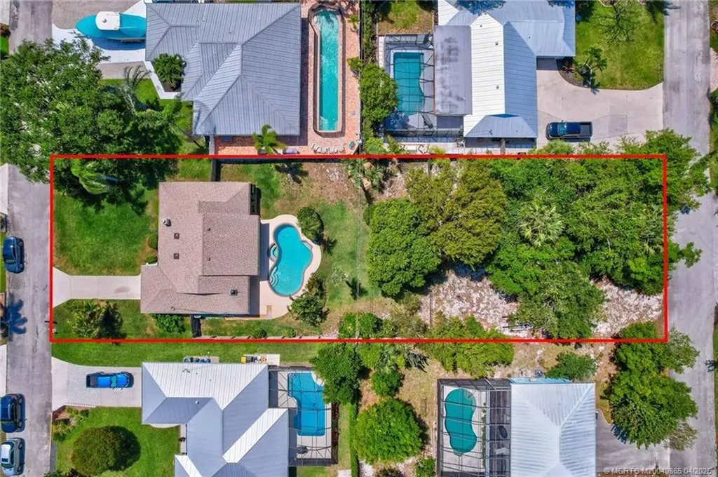 5686 SE Sailfish Way Stuart FL 34997