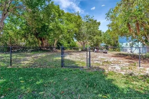 5686 SE Sailfish Way Stuart FL 34997