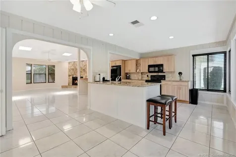 5686 SE Sailfish Way Stuart FL 34997