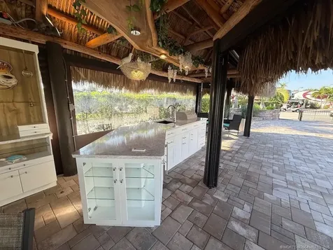 324 NW Chipshot Lane Port St Lucie FL 34986